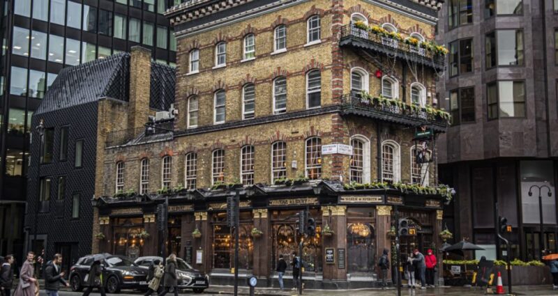 London: Wicked the Musical Show Ticket and Dinner - Arrival and Show Times