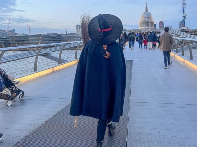 London: Witches and History Magical Walking Tour - Concluding the Tour at St Pauls