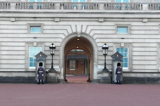 London With a Local (Historical) - Accessibility and Health Considerations