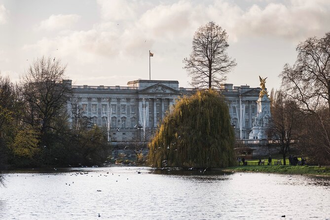 Londons Hidden Gems Self Guided City Tour - Exploring Hidden Attractions