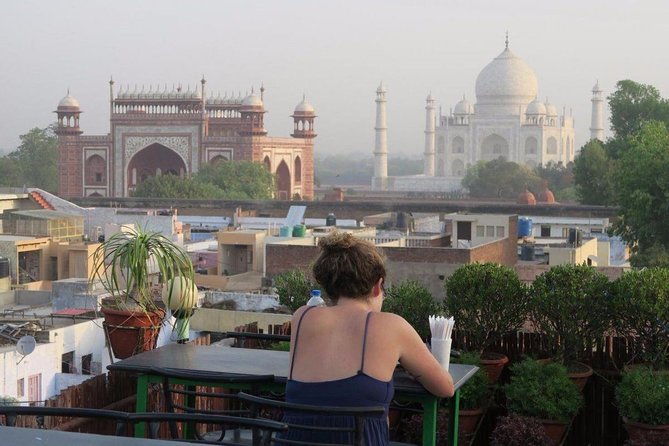 Lonely Planet Travelers Choice: Taj Mahal, Agra Fort, Fatehpur Sikri and Jaipur - Meeting and Pickup