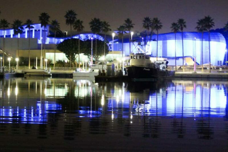 Long Beach: Private Night Yacht Cruise With City Lights - Who Is This Experience Best For?
