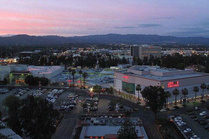 Long Beach Scavenger Hunt: Long Beach Art & Architecture - Navigating the Scavenger Hunt App