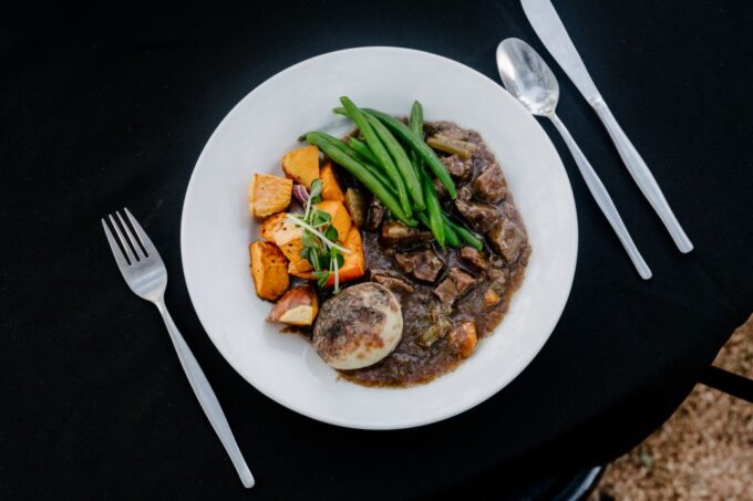Longreach: Drovers Sunset Cruise & Outback Dinner & Show - Camp Oven Inspired Dinner