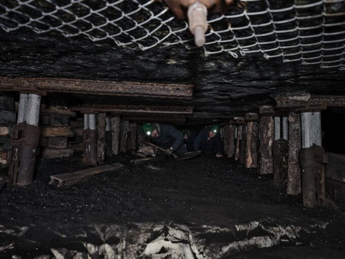 Longyearbyen: Historic Coal Mine Tour at Gruve 3 - Pickup and Drop-off Locations