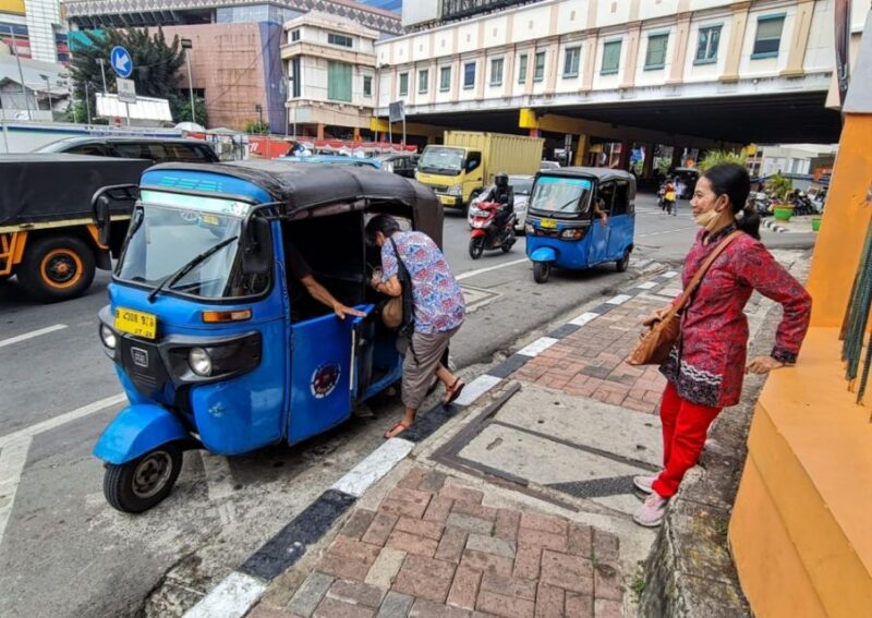 Look at Jakarta Local Experience Tour With Boating - Important Information