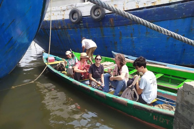 Look at Jakarta Local Experience Tour With Boating - Dutch Colonial Architecture and Chinatown