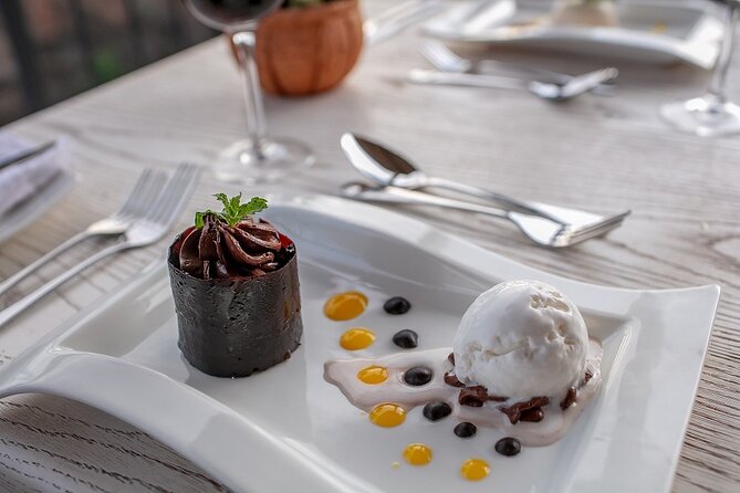 Lookout Cafe Lunch In Victoria Falls - Reviews and Ratings