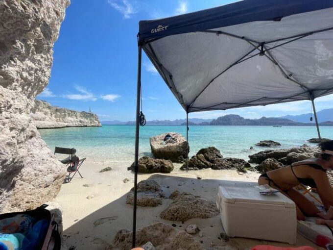 Loreto: Speedboat Tour With Swimming, Snorkeling and Picnic - Knowledgeable Local Captains