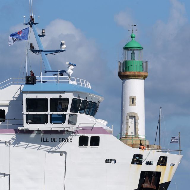 Lorient: Ferry Ticket From/To Ile De Groix - Island Highlights