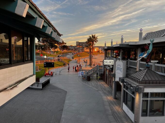 Los Angeles: Beach E-Bike Ride to Santa Monica and Back! - Preparing for the Ride