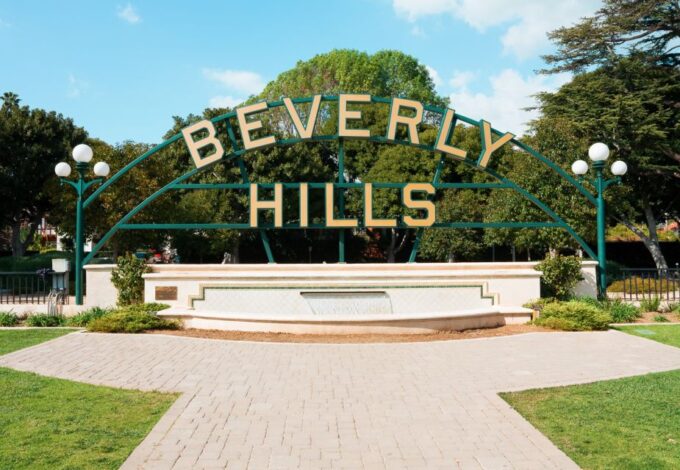 Los Angeles: Beverly Hills Guided Electric Bike Tour - Booking and Reservations