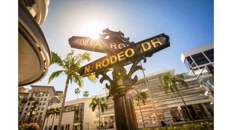 Los Angeles: Celebrity Homes and Hollywood Open-Air Bus Tour - Key Points