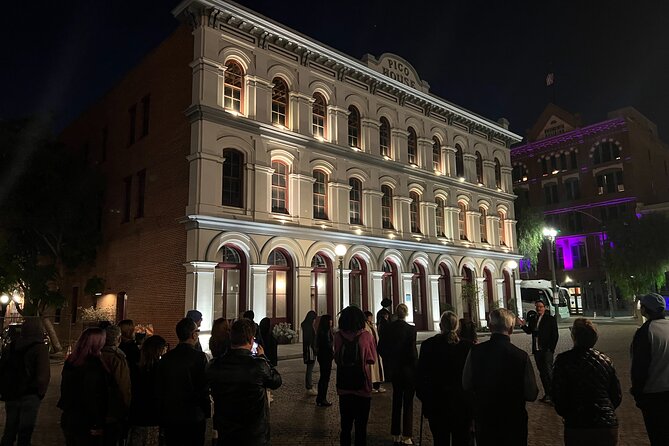 Los Angeles Hauntings Ghost Bus Tour - Getting to the Meeting Point