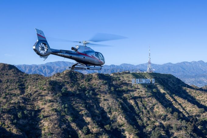 Los Angeles: Hollywood & Beyond Helicopter Tour - Language Options