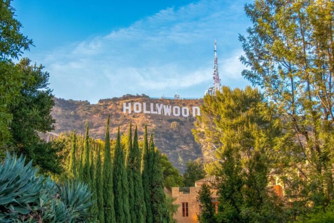 Los Angeles: Hollywood & Celebrity Homes Open-Air Bus Tour - Parking and Transportation