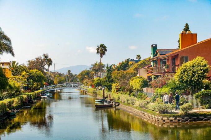 Los Angeles: Iconic Landmarks Private Tour - Frequently Asked Questions