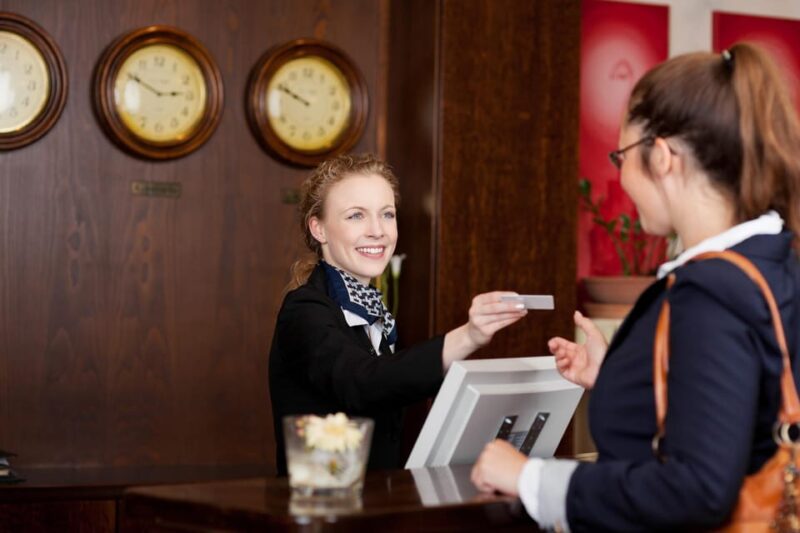 Los Angeles Int. Airport (LAX) Private Car Service Transfers - Key Points