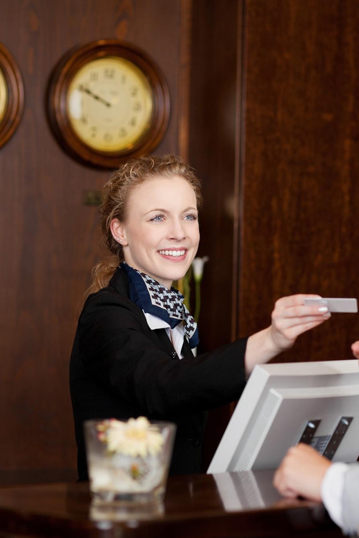 Los Angeles Int. Airport (LAX) Private Car Service Transfers - Service Features