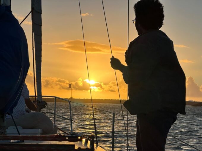 Los Angeles: Marina Del Rey Cruise - Frequently Asked Questions