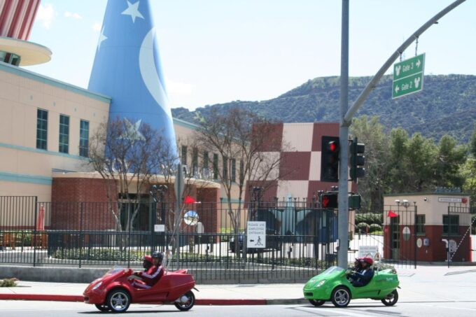 Los Angeles: Mini Car Self-Driving City Tour With a Guide - Important Information