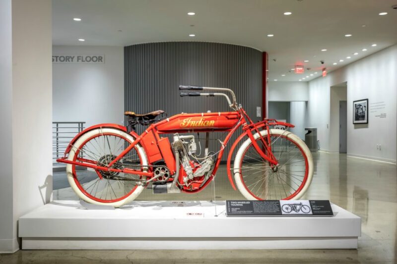 Los Angeles: Petersen Automotive Museum Private Tour - Accessibility and Group Details