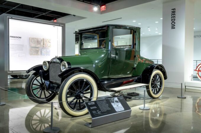 Los Angeles: Petersen Automotive Museum Private Tour - Exceptional Customer Feedback