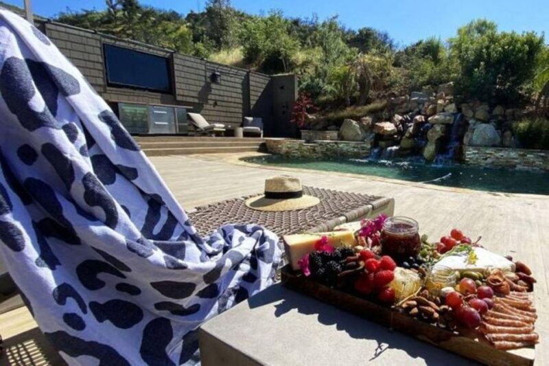 Los Angeles: Private Helicopter Hideaway Day Trip - Accessibility and Group Details
