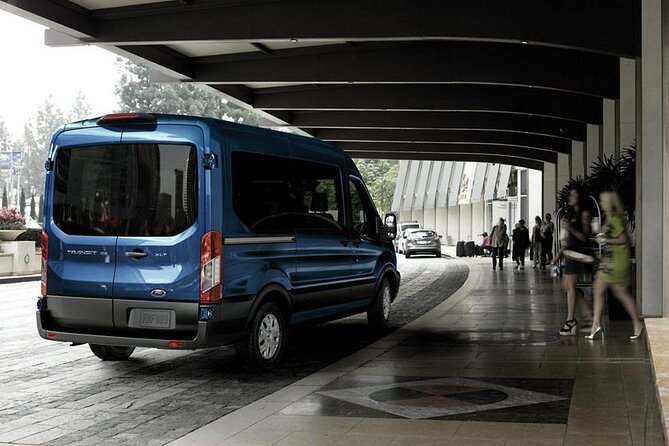 Los Angeles Private Transfer to or From Hollywood. - Accessibility Information