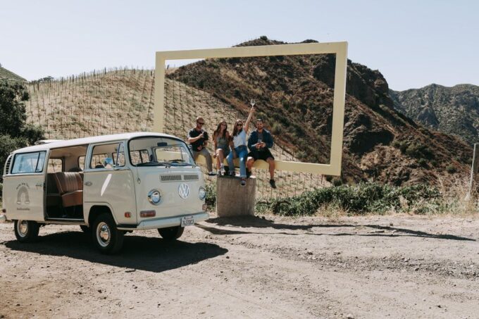 Los Angeles: Private Vintage VW Bus Tour in Malibu - Wine Tasting and Lunch Options
