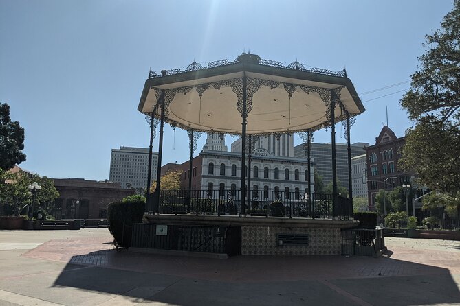 Los Angeles Scavenger Hunt Walking Tour and Game - Pricing and Booking Information