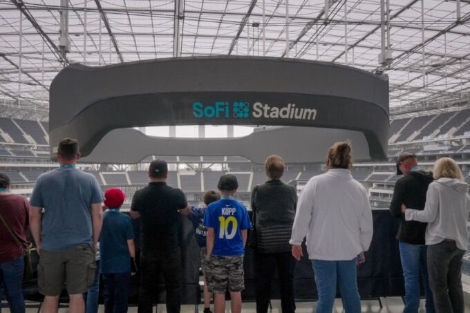 Los Angeles: SoFi Stadium Immersive Behind-the-Scenes Tour - FIFA World Cup 2026 and 2028 Olympics