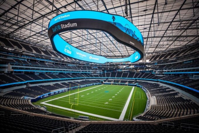 Los Angeles: SoFi Stadium Immersive Behind-the-Scenes Tour - Official Team Merchandise and Shop