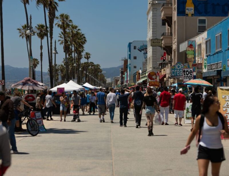 Los Angeles: Venice Beach Food Tour With Tastings - Experience and Highlights