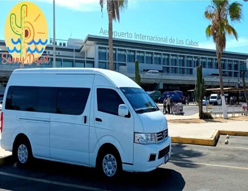 Los Cabos Airport: Group Transportation to Cabo San Lucas - Vehicle Amenities