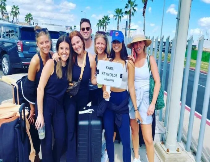 Los Cabos Airport: Group Transportation to Cabo San Lucas - About the Experience