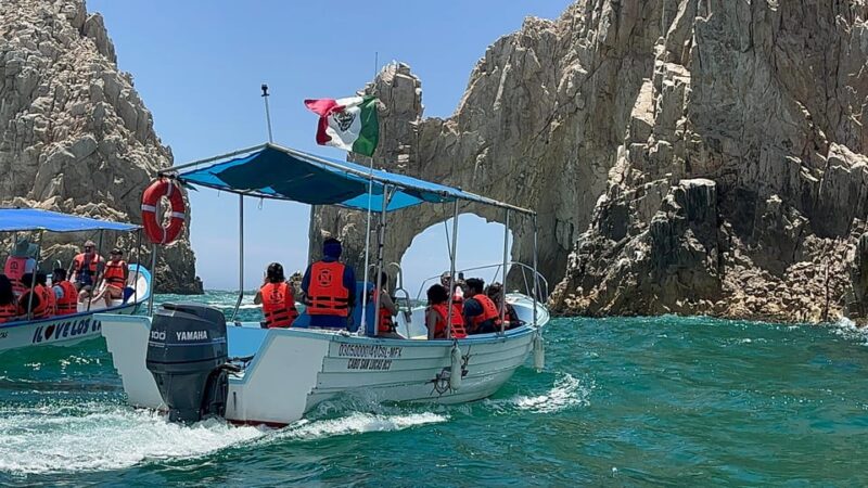 LOS CABOS ARCH & LOVERS BEACH TOUR + SNORKELING TOUR - Customer Reviews