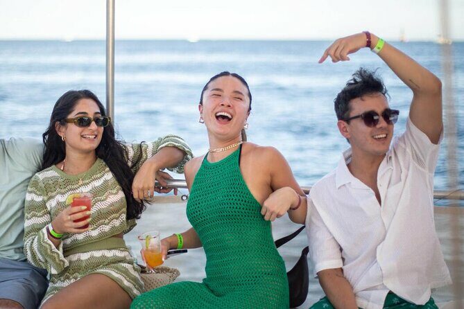 Los Cabos Jazz & Wine Sunset Cruise - What Makes This Cruise Special?