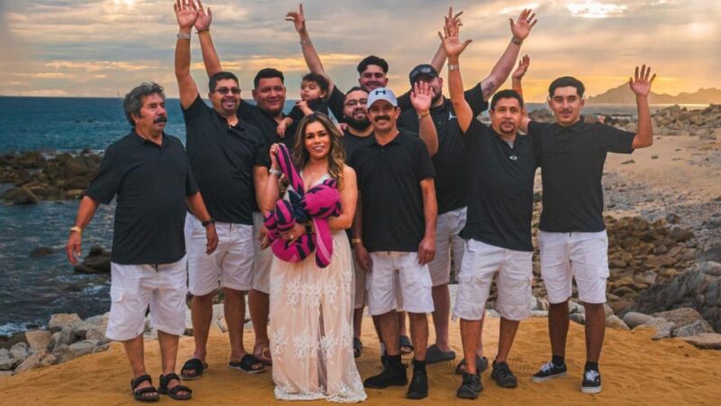 Los Cabos: Private Photographer 1 Hour Photo Session - Booking Information