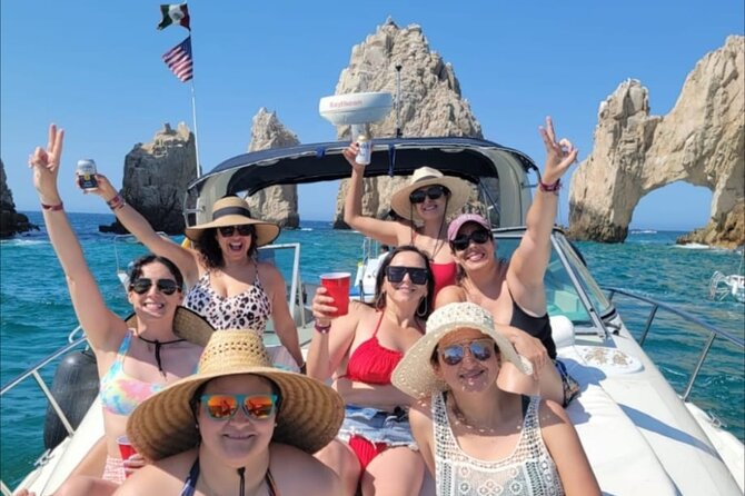 Los Cabos Private Yacht Tour, Water Activities, Lunch and Drinks - Culinary Delights Onboard