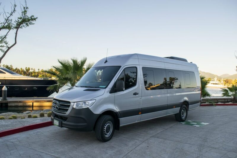 Los Cabos: Roundtrip Airport to Hotel Corridor Shared Van - Transportation Features