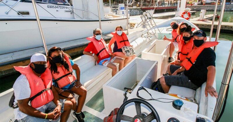 Los Cabos: Scenic Boat Ride Experience - Included Services