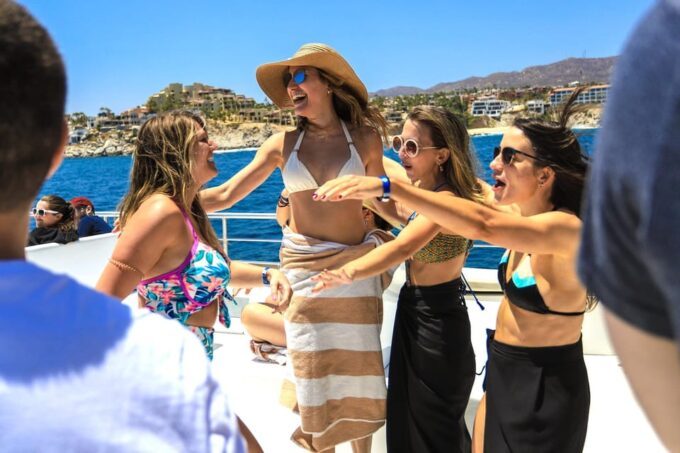 Los Cabos: Snorkel Fun and Visit the Famous Arch + Food - Frequently Asked Questions