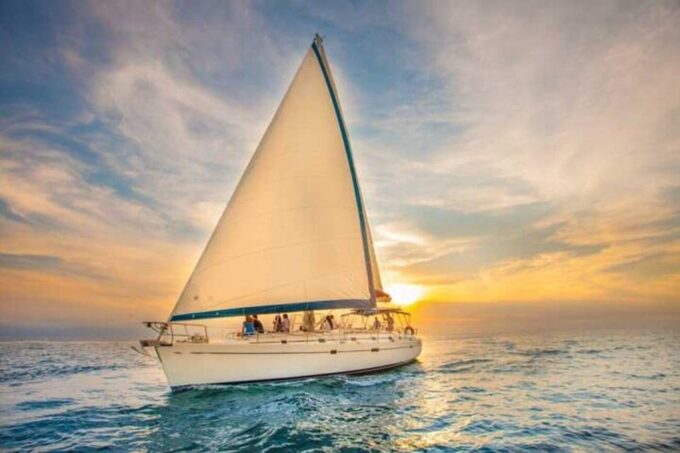Los Cabos: Sunset Sailboat Tour With Snacks and Drinks - Onboard Gourmet Snacks and Drinks
