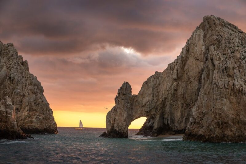 Los Cabos: Transparent Boat Tour With Optional City Tour - Tour Overview