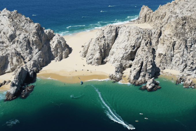 Los Cabos: Whale Watching Cruise With Open Bar - Departure and Duration