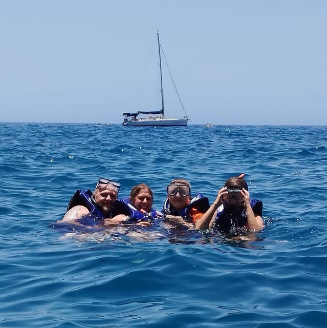 Los Cristianos: Kayak & Snorkel Tour With Turtles and Photos Included - Customer Reviews and Ratings