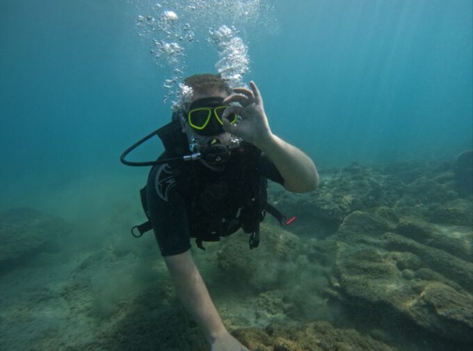 Los Cristianos: Try Dive for Beginners - Relaxation and Refreshments
