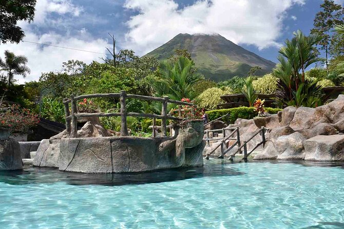 Los Lagos Hot Springs Admission Ticket - Key Points