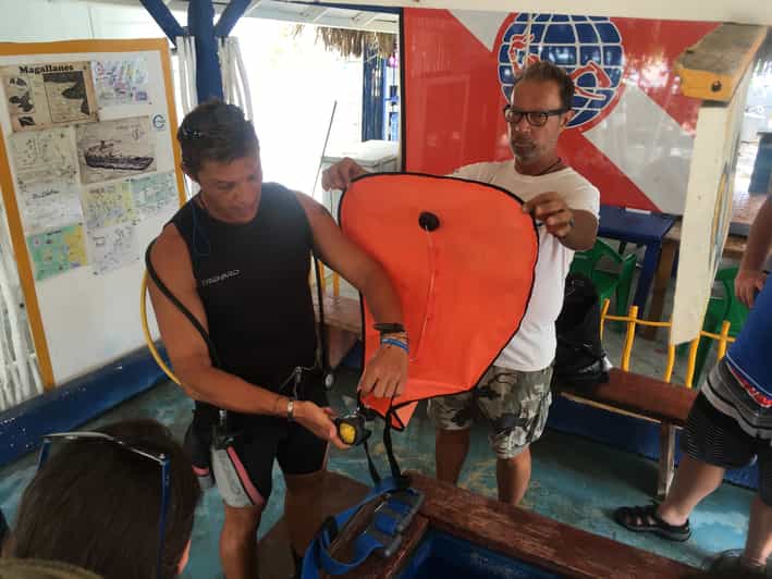 Los Melones: Advanced Open Water Diving Course - Activities and Skills